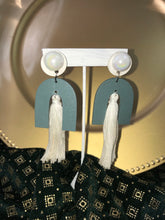 Load image into Gallery viewer, Majestic Earrings