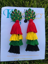 Load image into Gallery viewer, Leaf  Multi Tassel Earrings
